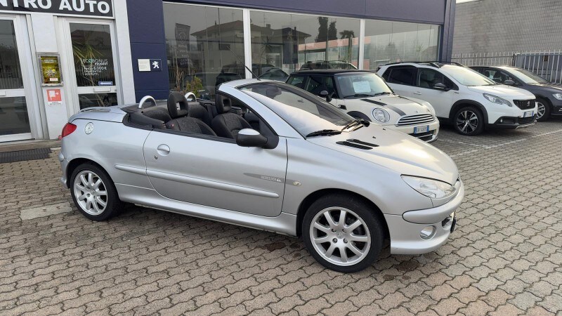 Foto PEUGEOT 206