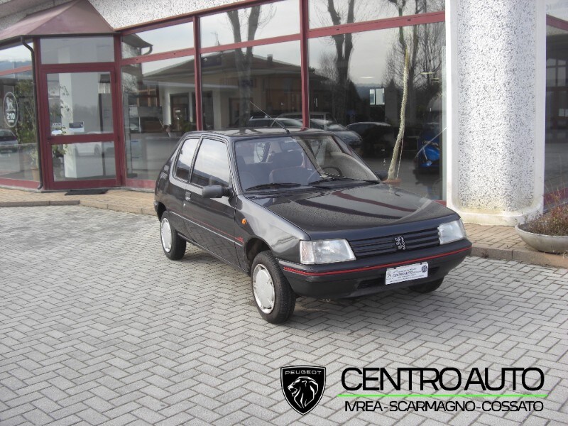 Foto PEUGEOT 205